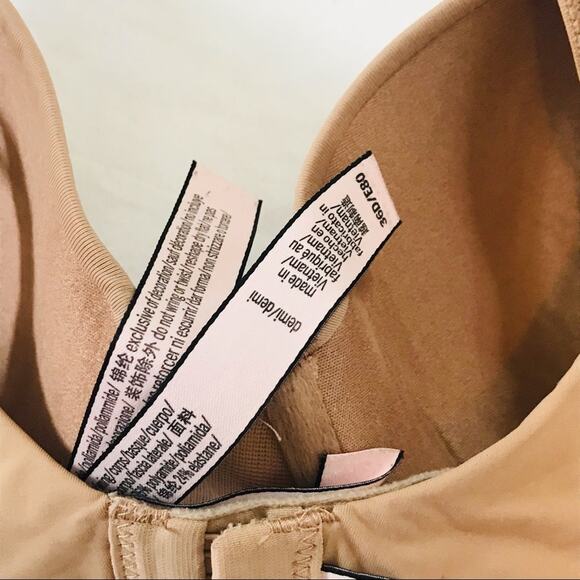 Victoria’s Secret Demi Bra - Picture 3 of 3